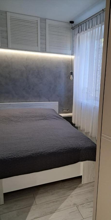 Super Apartment On O.Polya 137 Dnipro Eksteriør billede